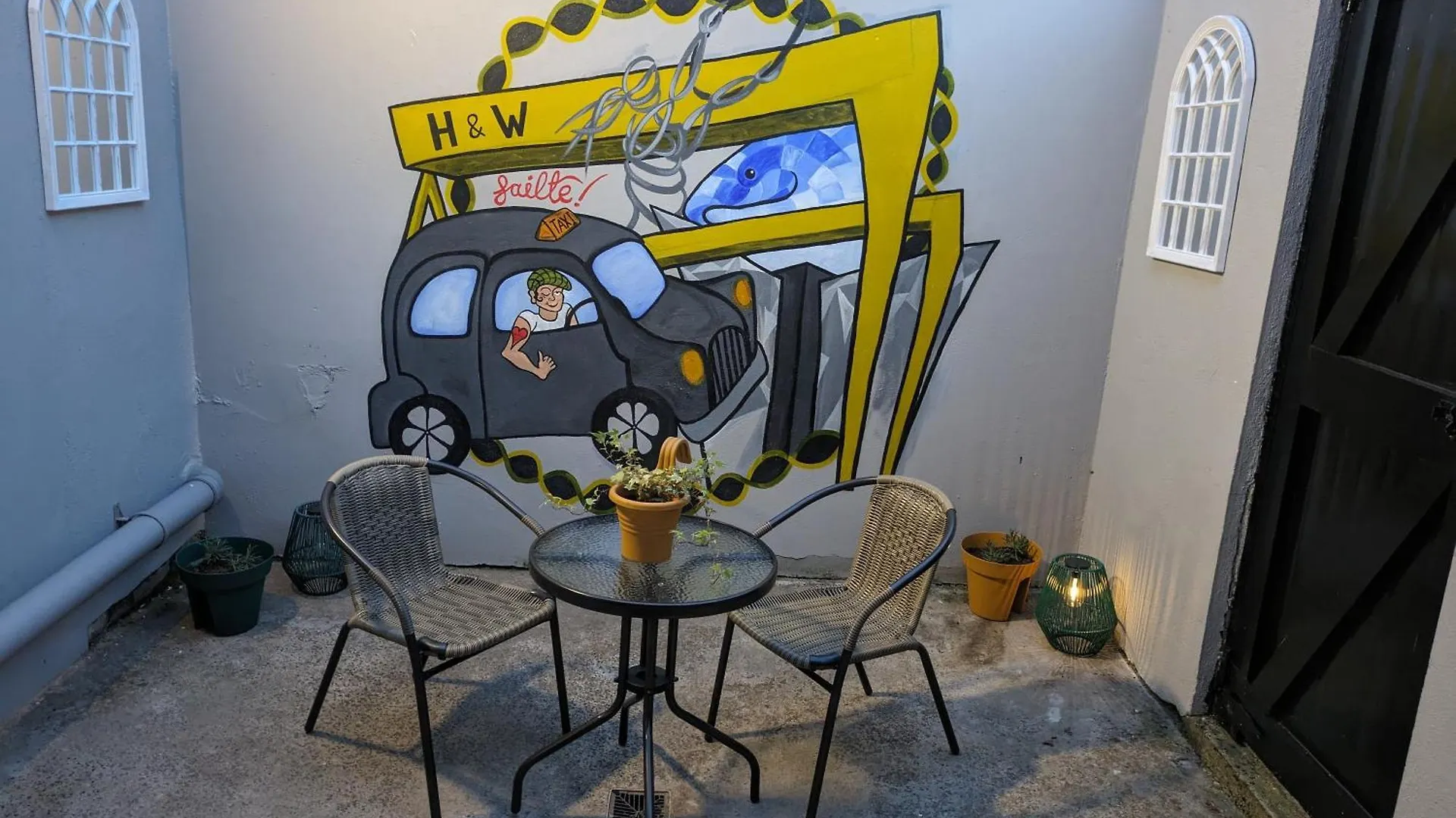 Holiday home Maire Toireasa - Cosy Refurbished Property In The Gaeltacht Quarter Belfast